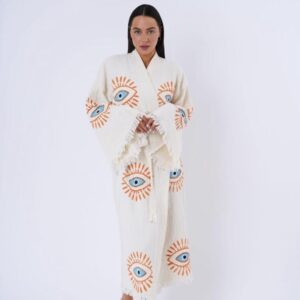 Халат от 100% органичен памук с ръчен печат и органични багрила Evil Eye Protection, бял с оранжева синя шарка